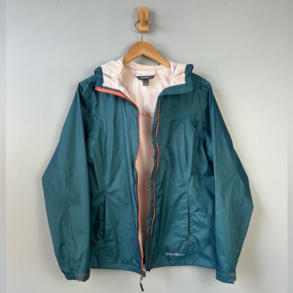 Eddie Bauer Jackets & Blazers - Eddie Bouer Hooded Rain Jacket